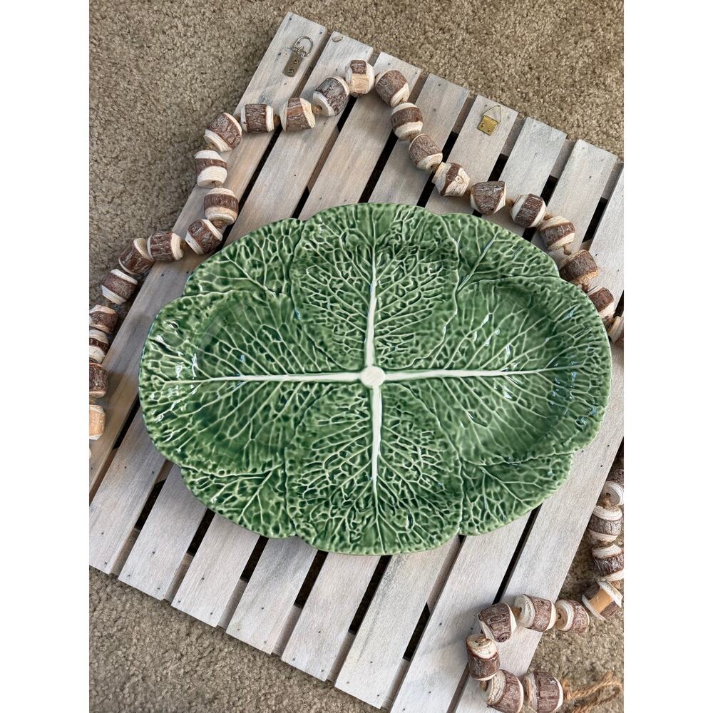 Bordallo Pinheiro Portugal Green Cabbage Leaf Serving Oval Platter 17x12.5”